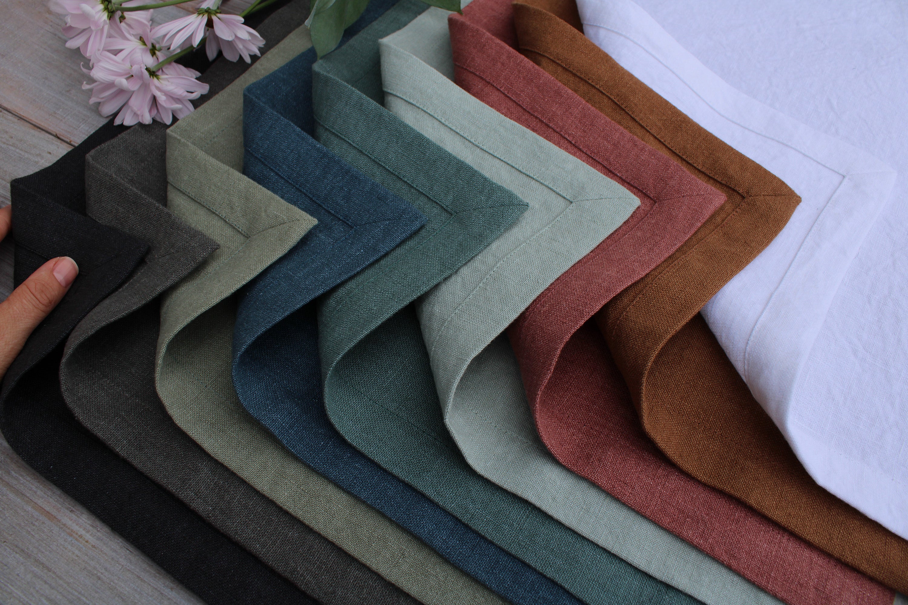 100% Linen placemats Heavyweight Prewashed 13x16''/ Handmade in the US