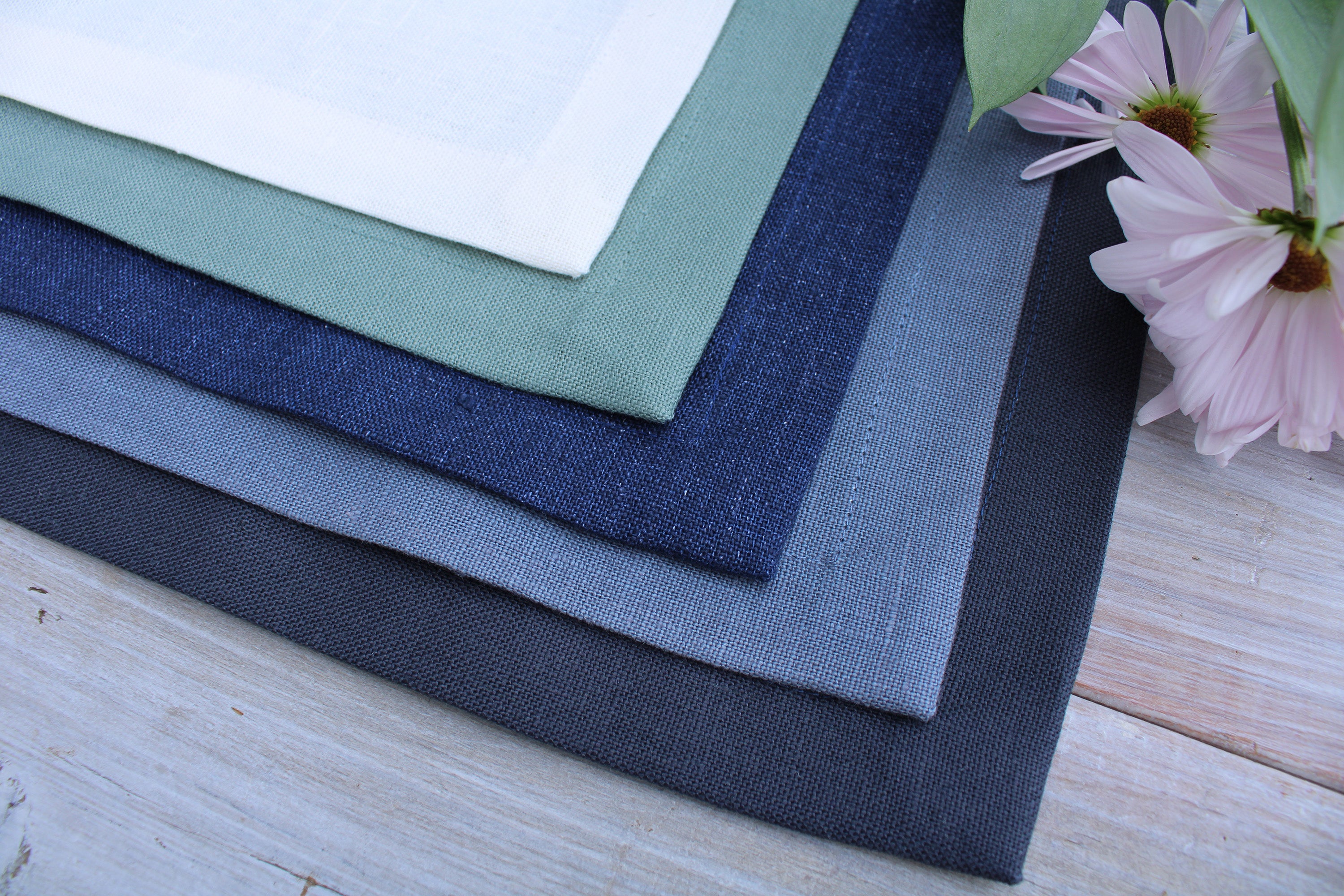 100% Linen placemats Heavyweight 13x16''/ Handmade in the US
