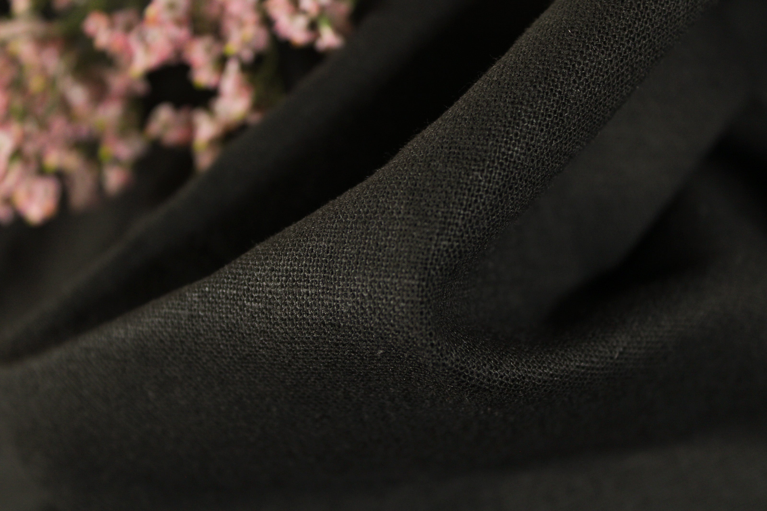WHOLESALE Linen Fabrics USA / Linen Fabric ROLL Wholesale / Linen by the Bolt / Black charcoal linen fabric