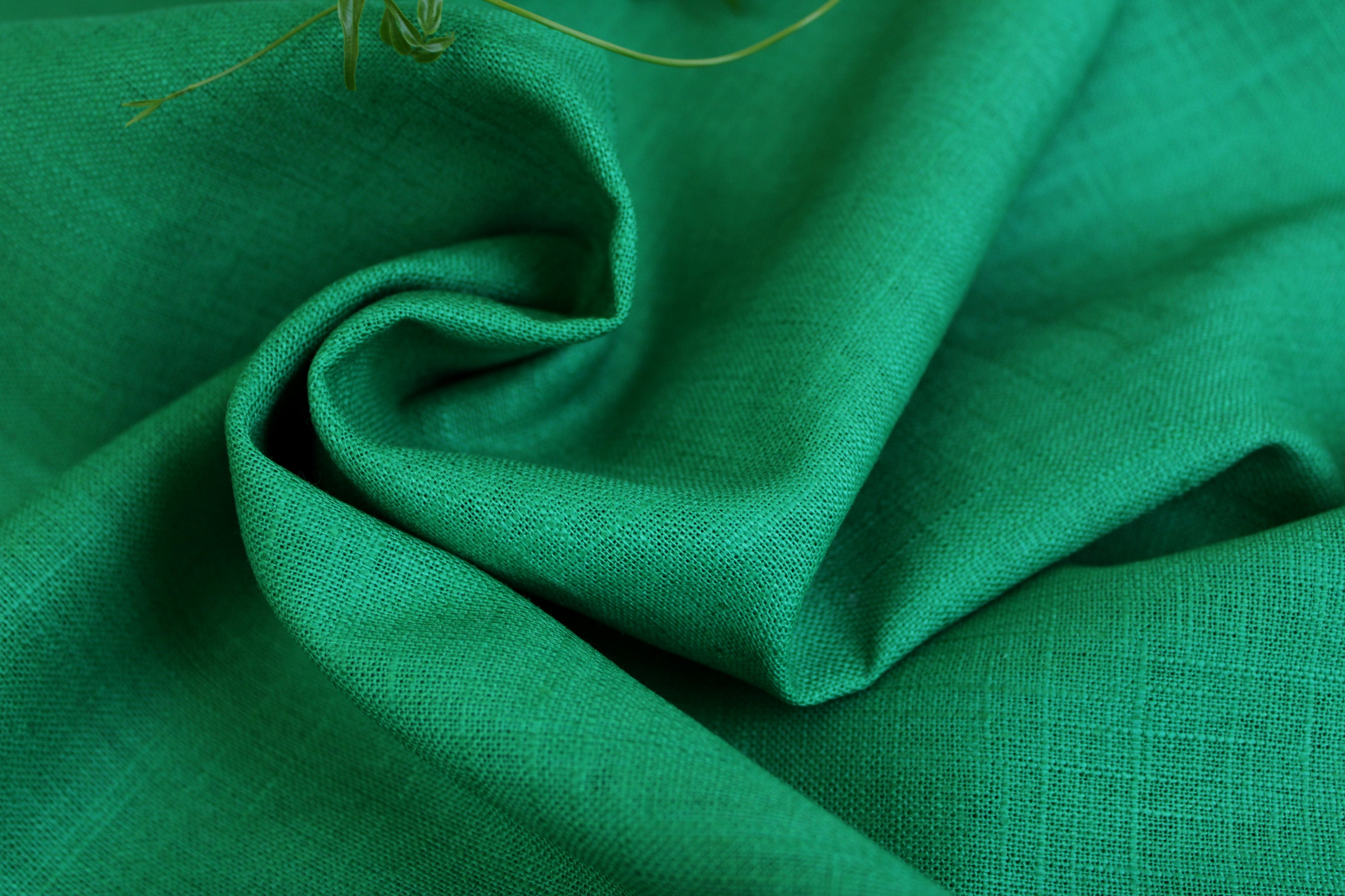 Green Linen fabric by the yard - Emerald envy Linen cotton blend - Medium weight - Stiff