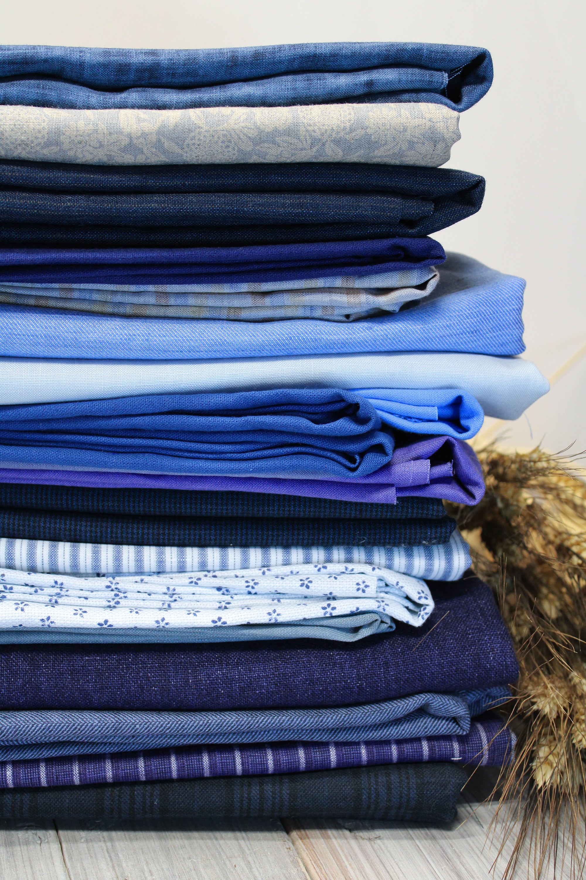 Blue Linen Fabric by the yard - 100% Linen and Linen-cotton blend - By Linen Fabric Online